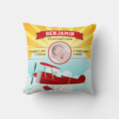 リトルパイロット赤飛行機ベビー写真誕生統計 クッション (正面)