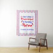 リトルフィレクラッカー3歳の誕生日 タペストリー (インサイチュ)