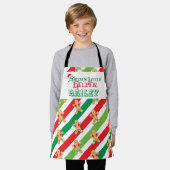 リトルヘルパーベーキングジンジャーブレッドマン赤緑 エプロン (着用した状態)