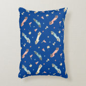 リトルボーイレーシングカーの水色パターン青 アクセントクッション (正面(垂直))