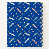 リトルボーイレーシングカーの水色パターン青 ノートブック (裏面)