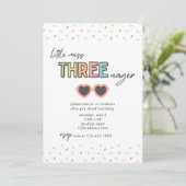 リトルミススリーの3歳誕生日招待状 招待状 (スタンド正面)