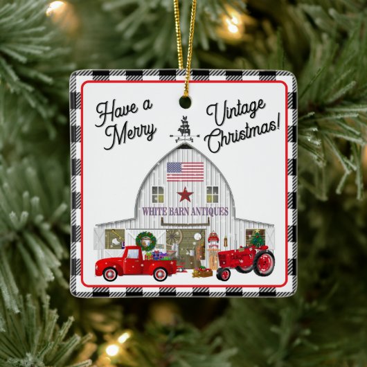 リトルレッドトラックとアンティークホワイトバーン セラミックオーナメント (ツリー)