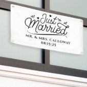 リトルレトロたった今結婚しましたカーバナー 横断幕 (ビルの外側)