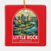 リトルロックアーカンソー旅行芸術エンブレム セラミックオーナメント (正面)