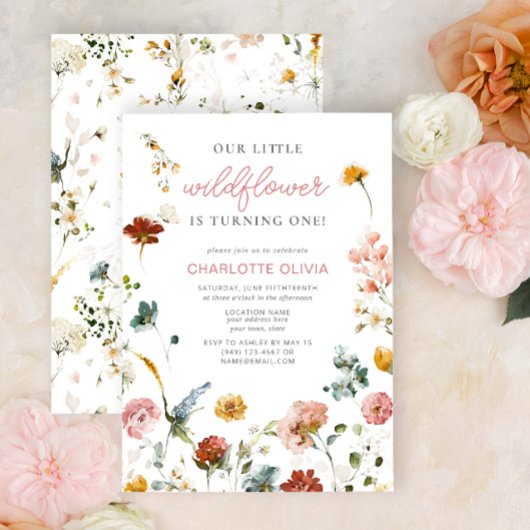 リトルワイルドフラワーピンクベビーガール誕生日 招待状