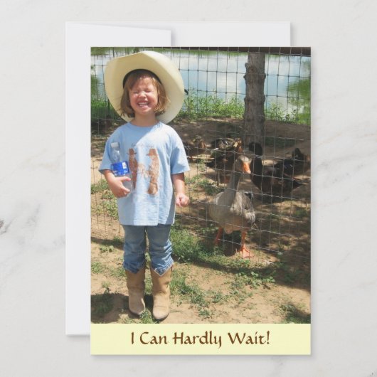 リトル女性のカーボーイとフェザードフレンド-誕生日 招待状 (正面)