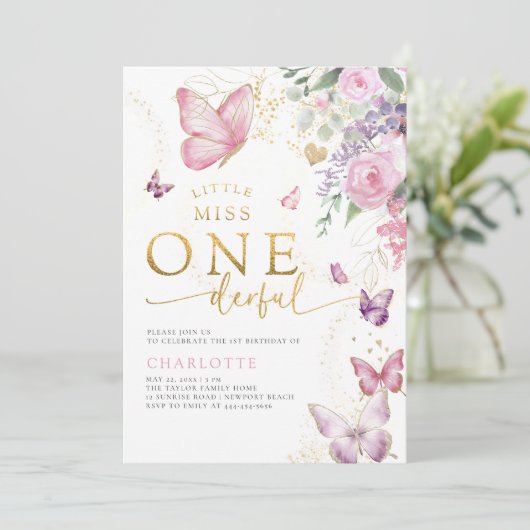 リトル恋しく思オネダーフル日当たりの良いフローラ1st誕生日 招待状 (スタンド正面)