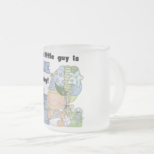 リトル・ガイはTシャツとギフトの一つ フロストグラスマグカップ (正面右)