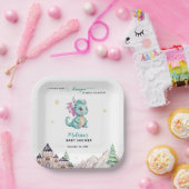 リトル・ドラゴンが赤ちゃんシャワーをハッチしようとしている ペーパープレート (パーティー)