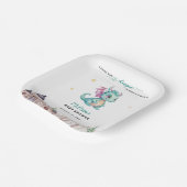 リトル・ドラゴンが赤ちゃんシャワーをハッチしようとしている ペーパープレート (傾斜あり)