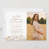 リトル ワイルドフラワー フォト ベイビー シャワー ガーデン 招待状 (正面)