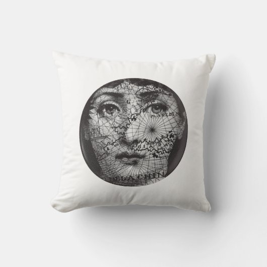 リナカバリエリ クッション (正面)