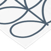 リニアステムホエールブルーとホワイトバイオーラキーリー ロングテーブルランナー (コーナー)