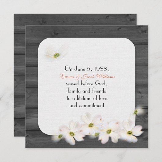 リニューアルを誓う – 柔らかいフローラの花束を持つ黒い木材 招待状 (正面/裏面)