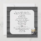 リニューアルを誓う – 柔らかいフローラの花束を持つ黒い木材 招待状 (裏面)