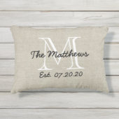 リネンルックカスタムファミリーモノグラム枕 アウトドアクッション (正面)