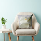 リネン装飾用クッションの白いオランダカイウユリ クッション (椅子)