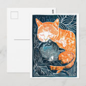 リノカットの黒と赤の猫が茂みの中で抱き締め ポストカード (正面/裏面)