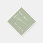 リハーサルディナーの前の夜のオリーブグリーン スタンダードカクテルナプキン (角)