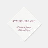 リハーサルディナーハッシュタグナプキンズワインとホワイト スタンダードカクテルナプキン (角)