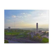 リバティ・メモリアル、ミズーリ州カンザスシティ、夕方