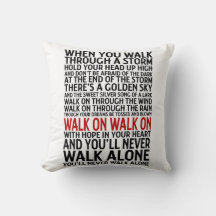 リバプールFC単独では歩けないクッション