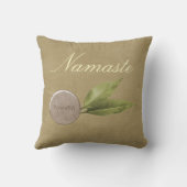 リバーシブルの平和なナマステ クッション (裏面)