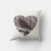 リバーシブルバザードオンスノーブランチインハート クッション (裏面)