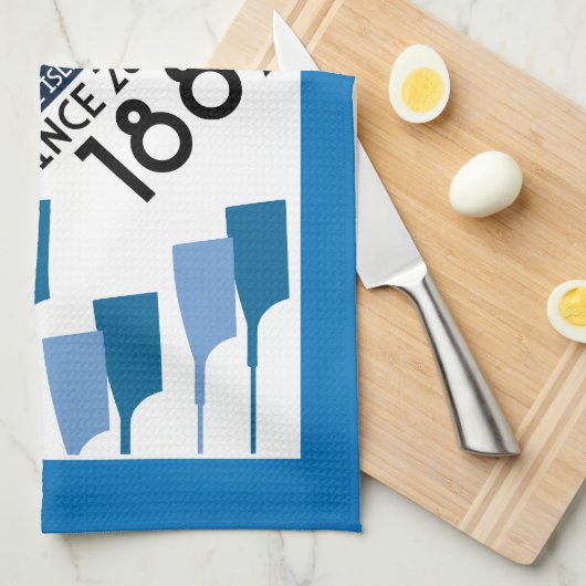 リバーテムズレガッタ – ヴィンテージレトロスタイルボート キッチンタオル (四つ折り)