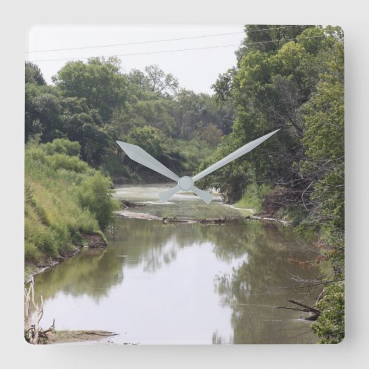 リバービュー時計 スクエア壁時計 (正面)