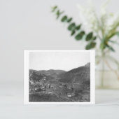 リビングストンの丘の写真からデッドウッド ポストカード (スタンド正面)