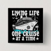 リビングライフワンクルーズで家族のクルージング 缶バッジ (正面)
