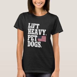 リフト重いペット犬の重量挙げフィットネスジム1 Tシャツ