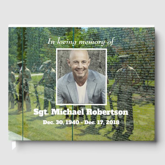 リフレクションズオンベトナム退役軍人メモリアル ゲストブック (正面)