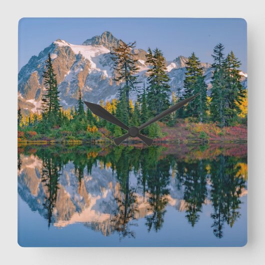 リフレクション湖に映るシャクサン山 スクエア壁時計 (正面)