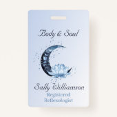 リフレクソロジーブルーロータスフラワームーンビジネス バッジ (正面)