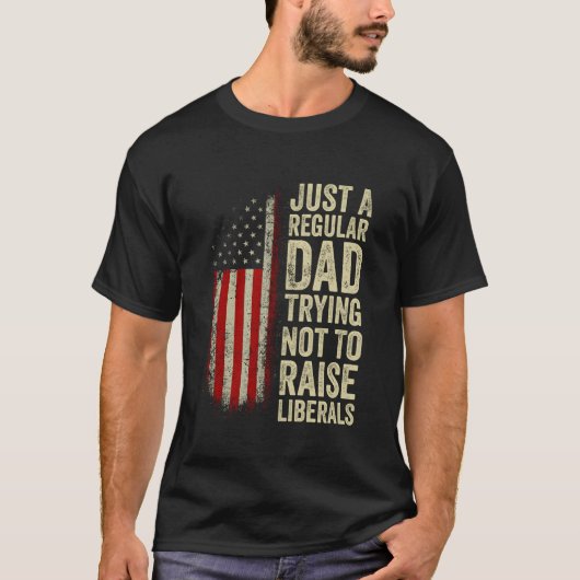 リベラル派のFaを上げようとしない普通のパパ Tシャツ (正面)