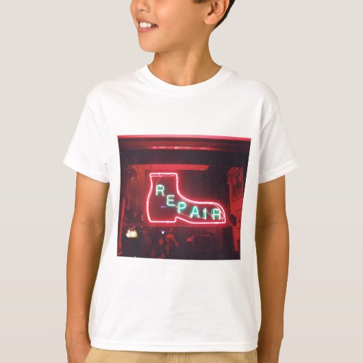 リペアネオンサインNYC Tシャツ (正面)