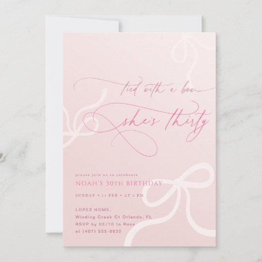 リボンで結ばれたピンクの女の子の30歳の誕生日パーティー 招待状 (正面)