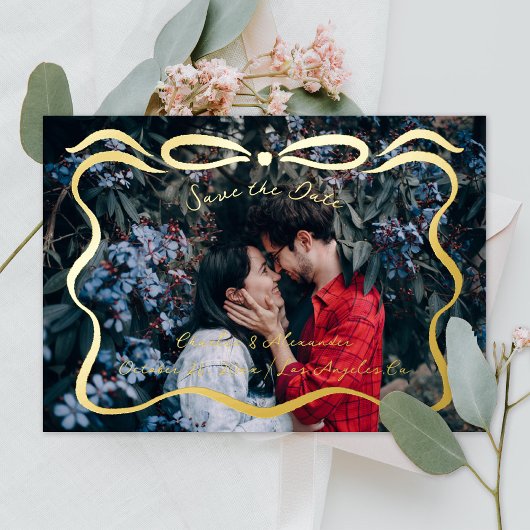 リボンとボウフォトを埋め込む 箔招待状