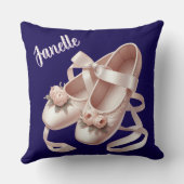 リボンと牡丹の装飾が施されたバレエスリッパ クッション (裏面)