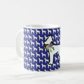 リボンを付けた白い犬 青 コーヒーマグカップ (正面左)