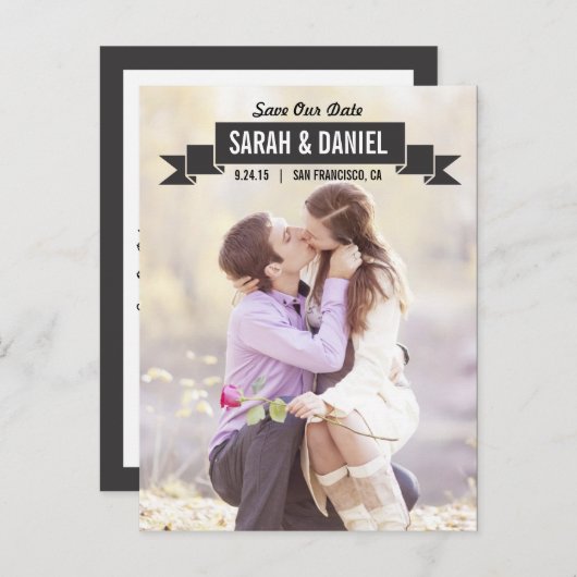 リボン魅力的日付の保存 – 黒 案内ポストカード (正面/裏面)