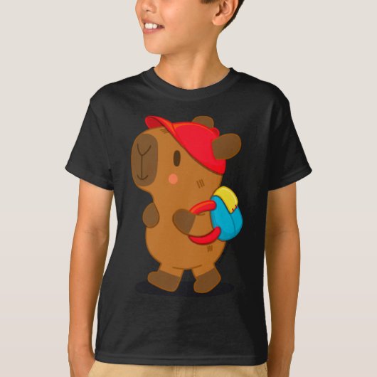リュックを背負ったカピバラ Tシャツ (正面)
