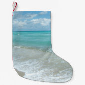 リラックスさせるで青いビーチの海の景色の自然場面 スモールクリスマスストッキング (正面)