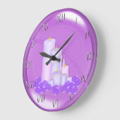 リラックスさせるな紫色の蝋燭の浴室 ラージ壁時計 (傾斜)