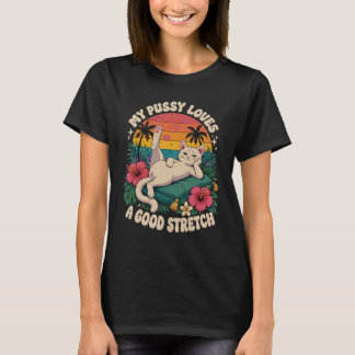リラックスした猫のストレッチ トロピカルサンセット ネコのリラックス Tシャツ