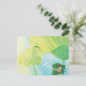 リリーおもしろいパッドの下の緑のカエル ポストカード (スタンド正面)