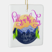 リリーインザシティー – アシェヴィルセラミックオーナメント セラミックオーナメント (右)